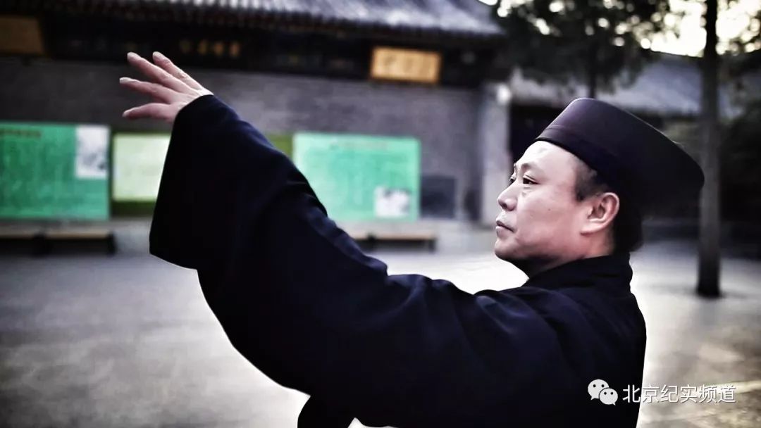 戊戌年春节到了，北京纪实《影事》栏目组